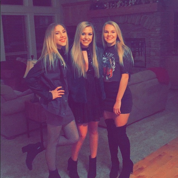 Black Sequin Halter Dress - Picture 9 of 9